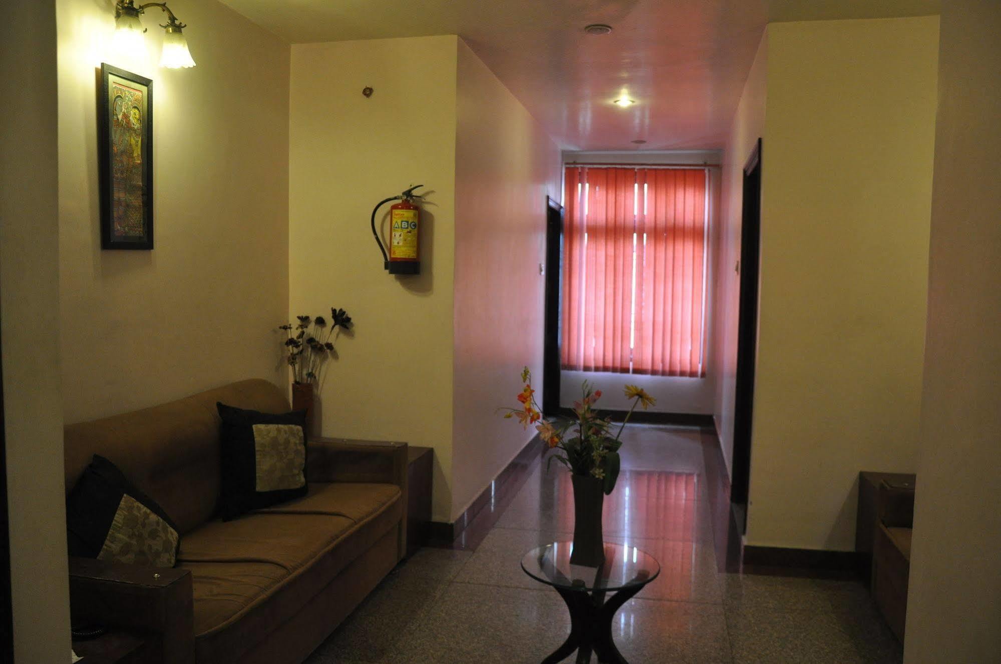 Hotel Vibhav Harsh Benares Buitenkant foto